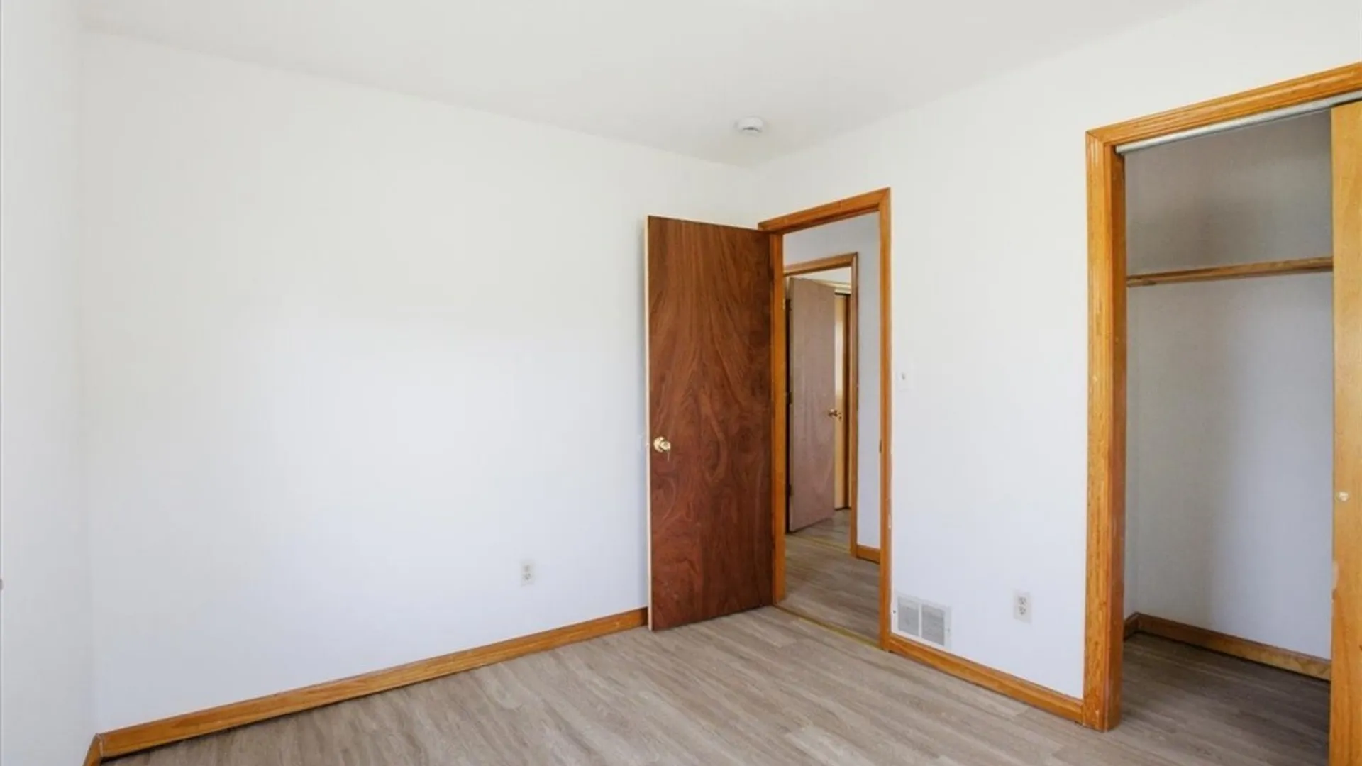 Property at 3125 Portland Street, Niagara, NY 14305 17