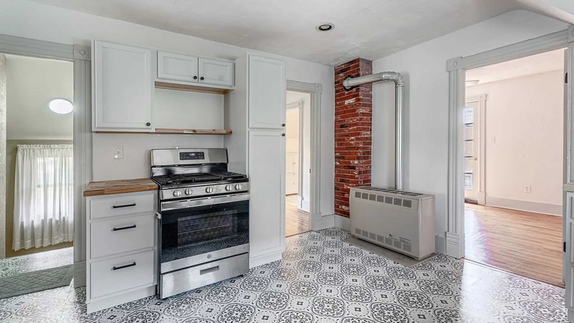 Property at 40 Johnson Street, Lackawanna, NY 14218 24