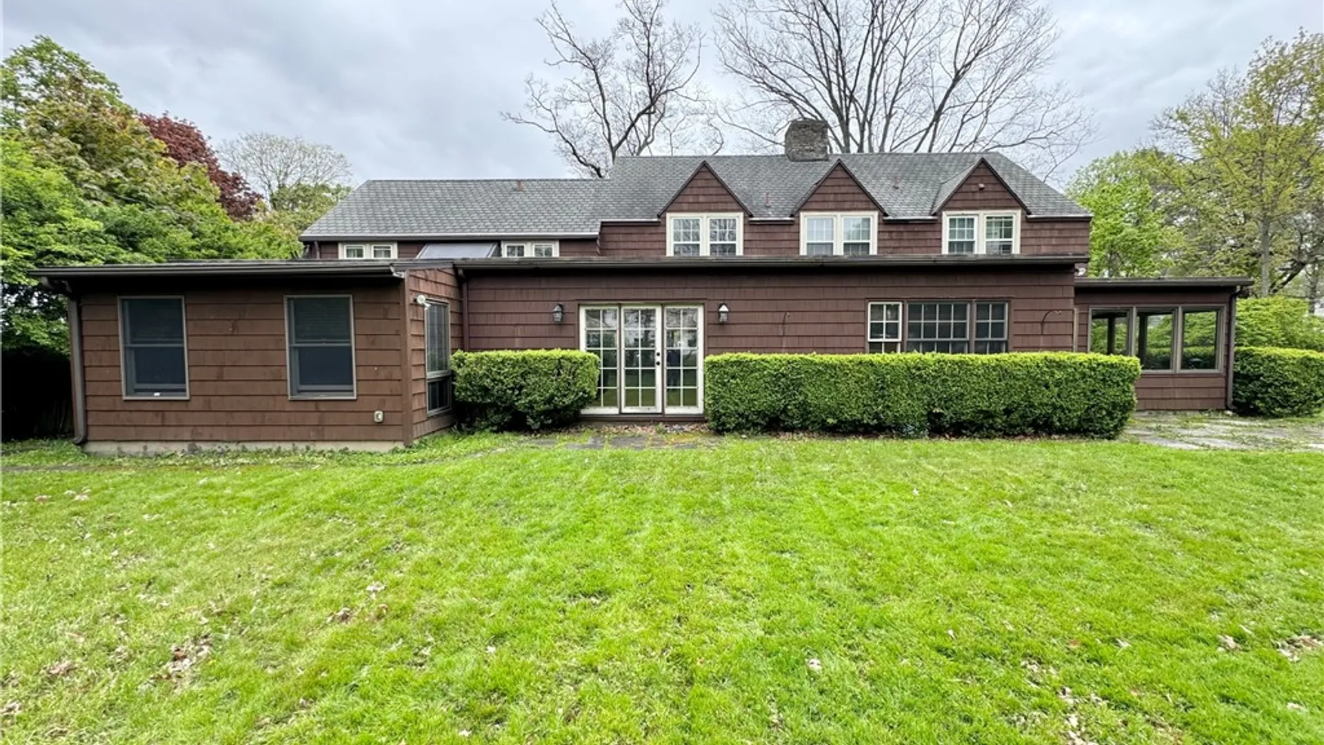 Property at 654 Logan Street, Elmira City, NY 14901 43