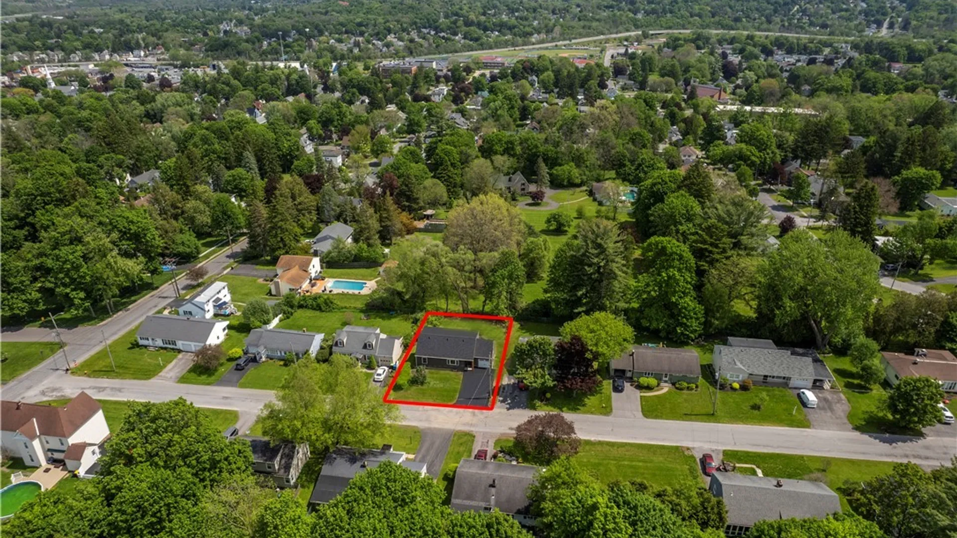 Property at 8 Terrace Hill Drive, New Hartford, NY 13413 9
