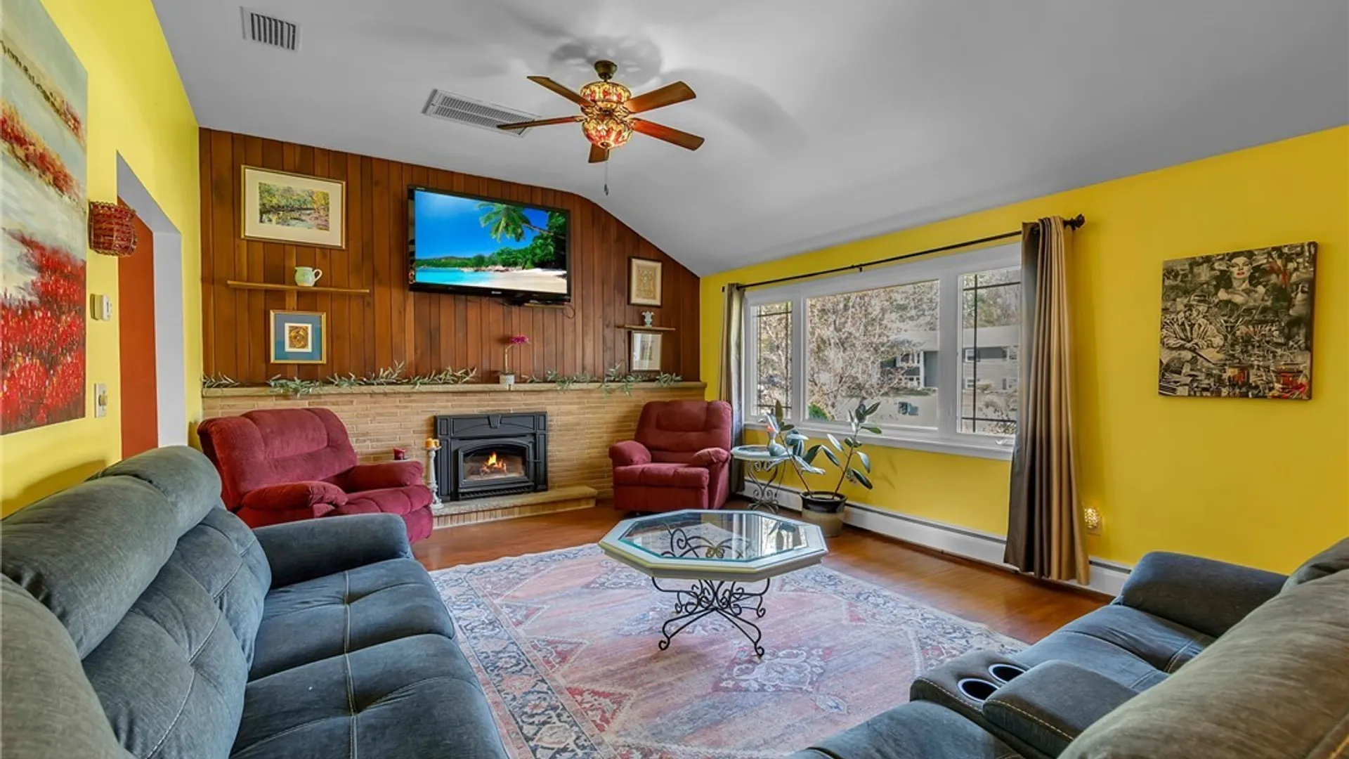 Property at 5812 Cloverfield Drive, Boston, NY 14075 18