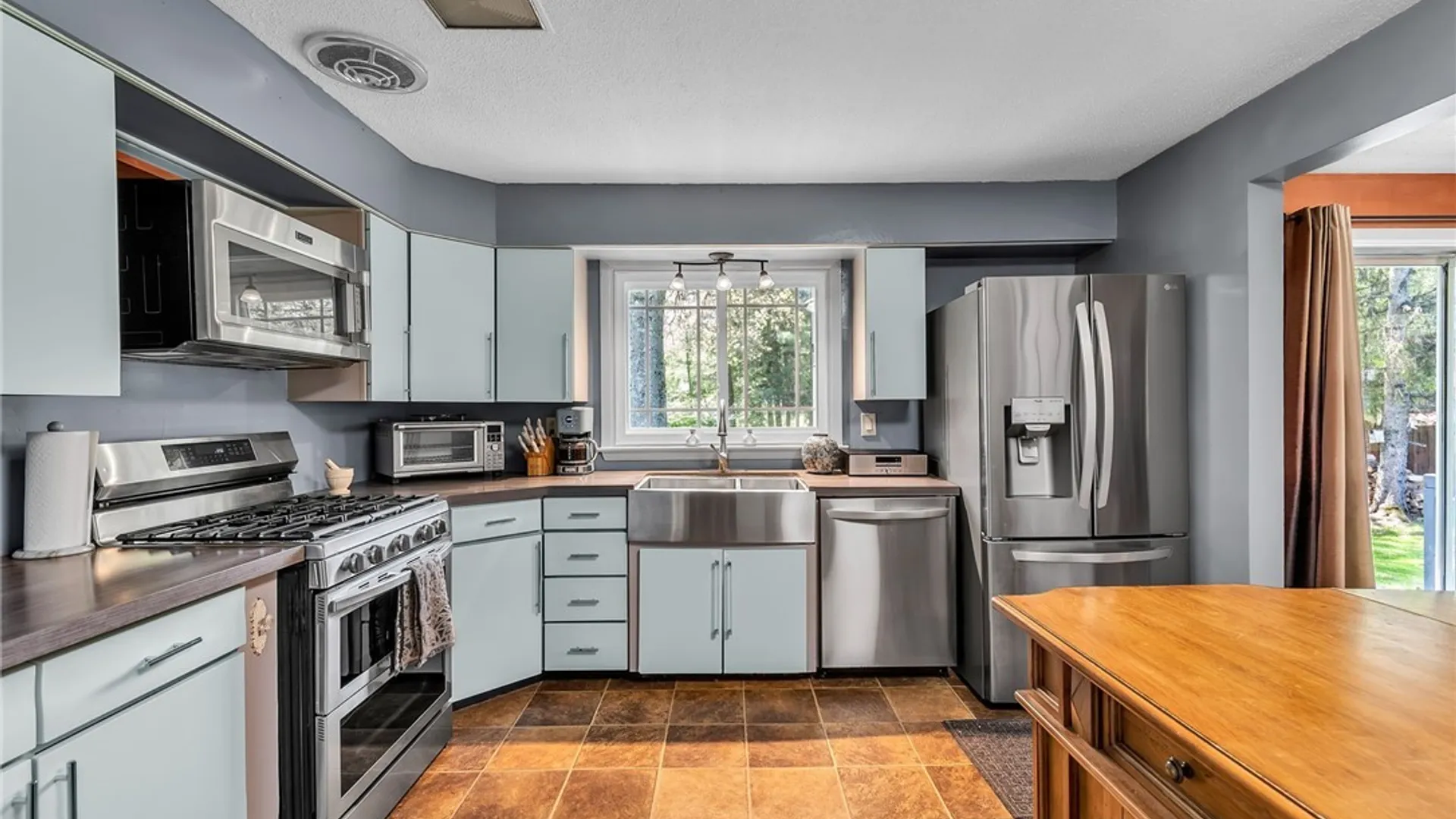 Property at 5812 Cloverfield Drive, Boston, NY 14075 23