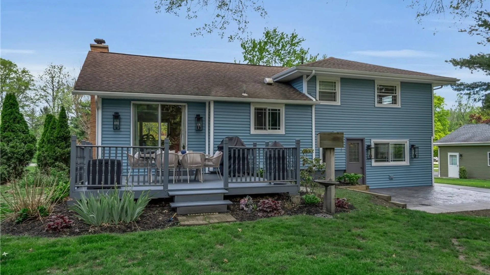 Property at 5812 Cloverfield Drive, Boston, NY 14075 4