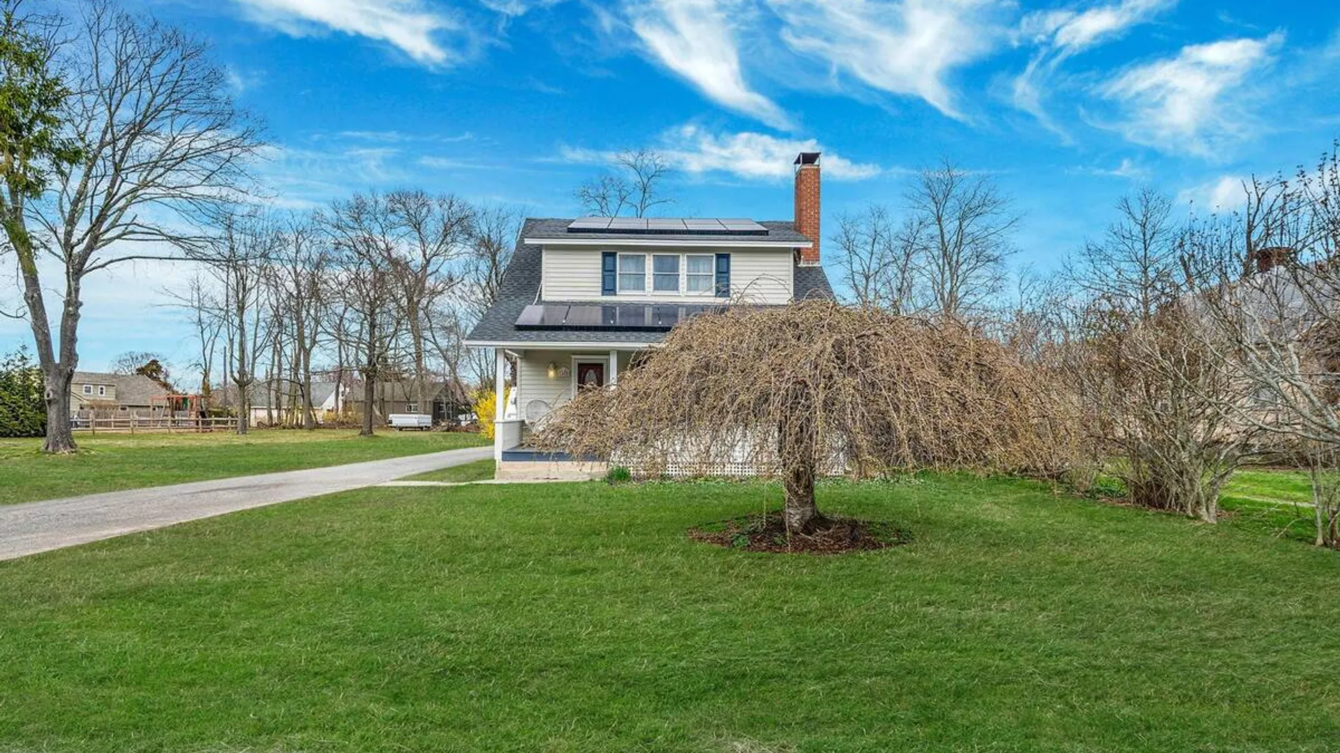 Property at 1450 Wickham Avenue, Mattituck, NY 11952 3