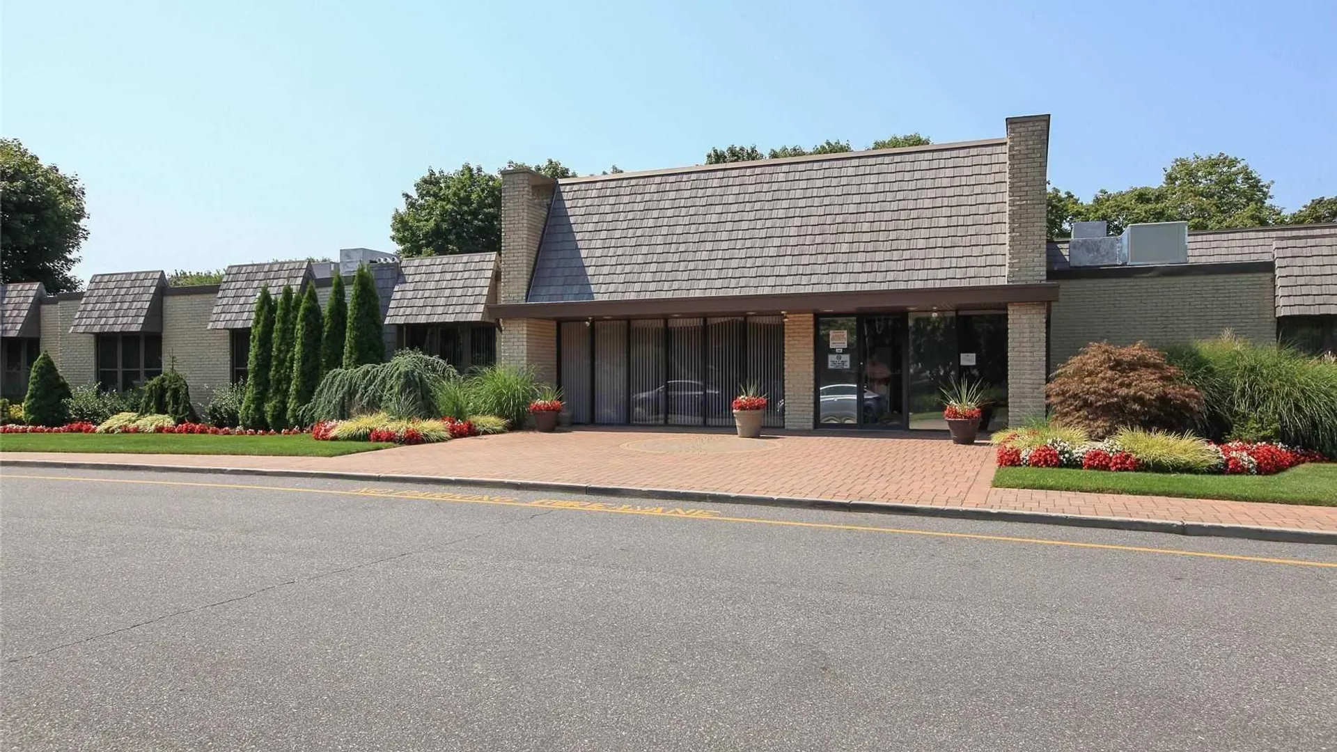 Property at 707 Bentley Court, Saint James, NY 11780 21