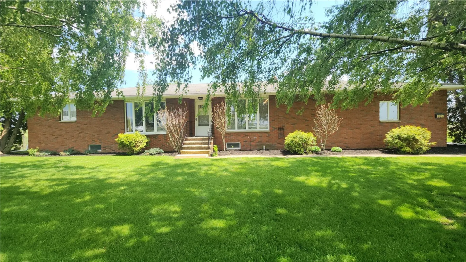 Property at 805 N Pre Emption Road, Benton, NY 14527 2