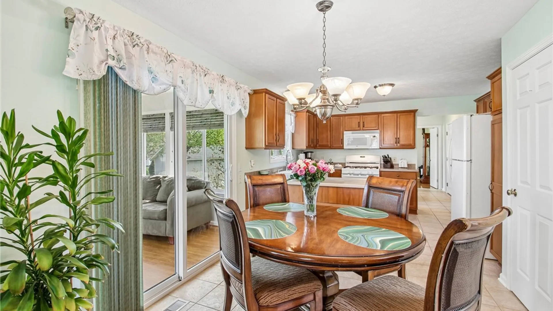 Property at 82 Quarterdeck Place, Greece, NY 14612 16