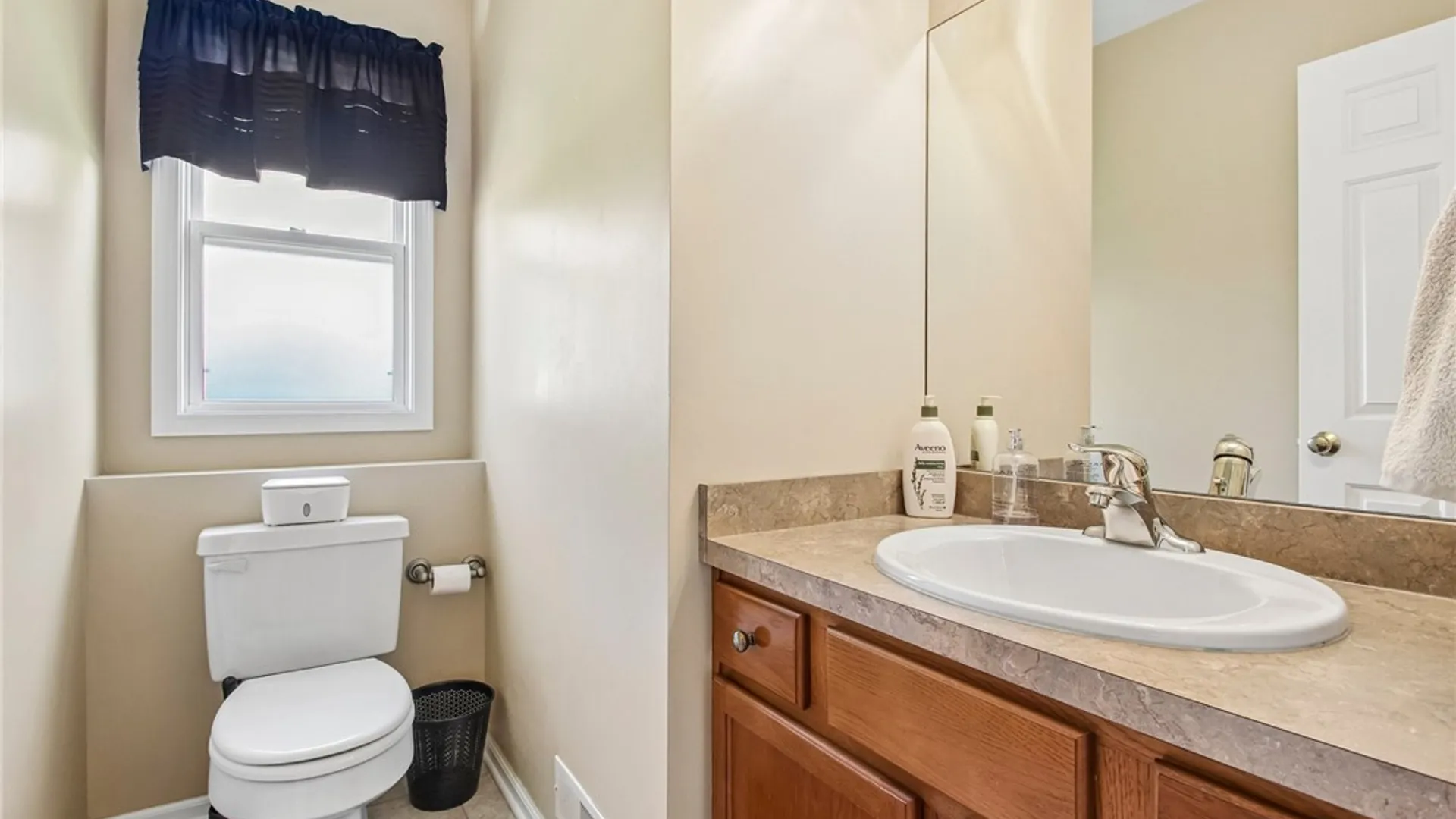 Property at 82 Quarterdeck Place, Greece, NY 14612 21