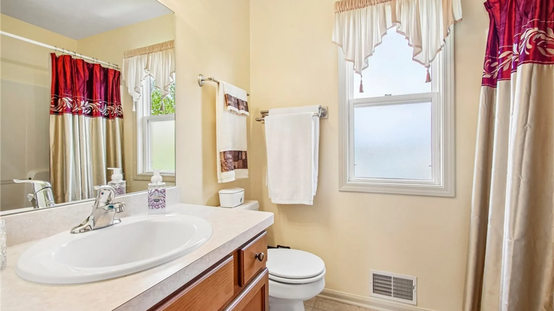 Property at 82 Quarterdeck Place, Greece, NY 14612 30