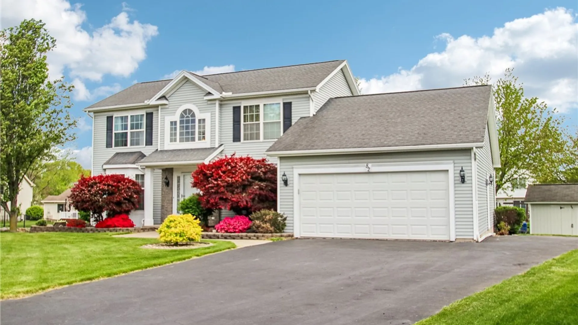 Property at 82 Quarterdeck Place, Greece, NY 14612 5