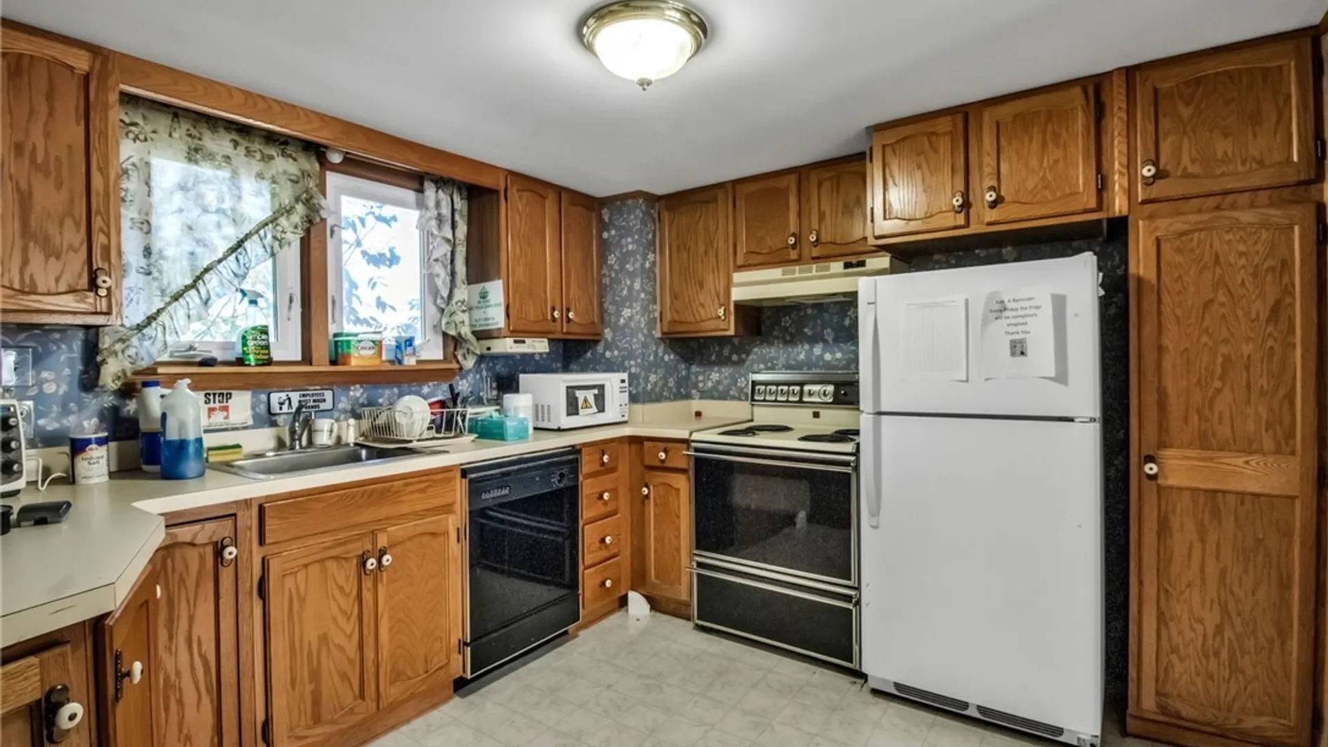 Property at 484 Ontario Street, Buffalo, NY 14207 29