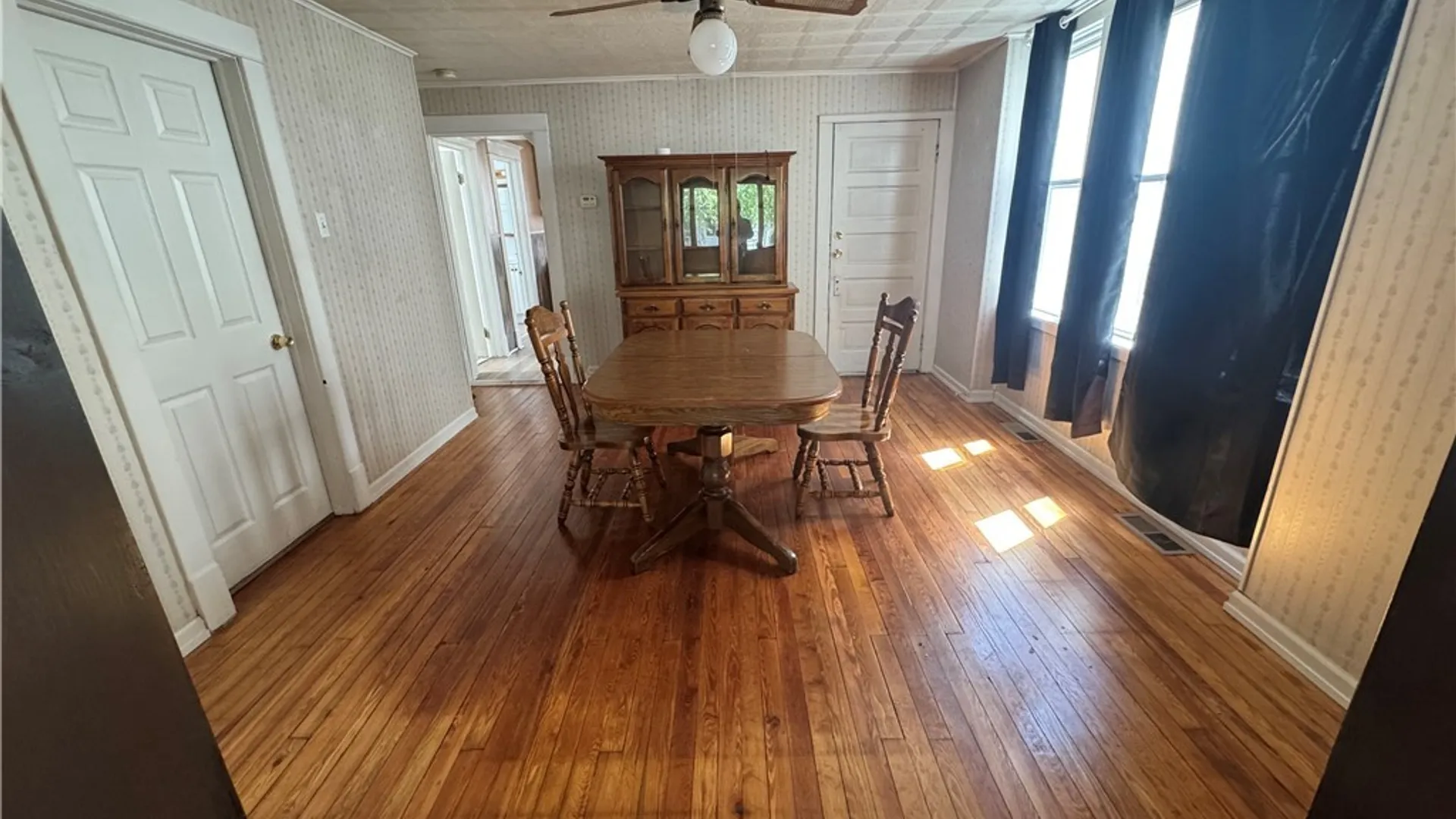 Property at 25 Kopernik Street, Buffalo, NY 14206 8