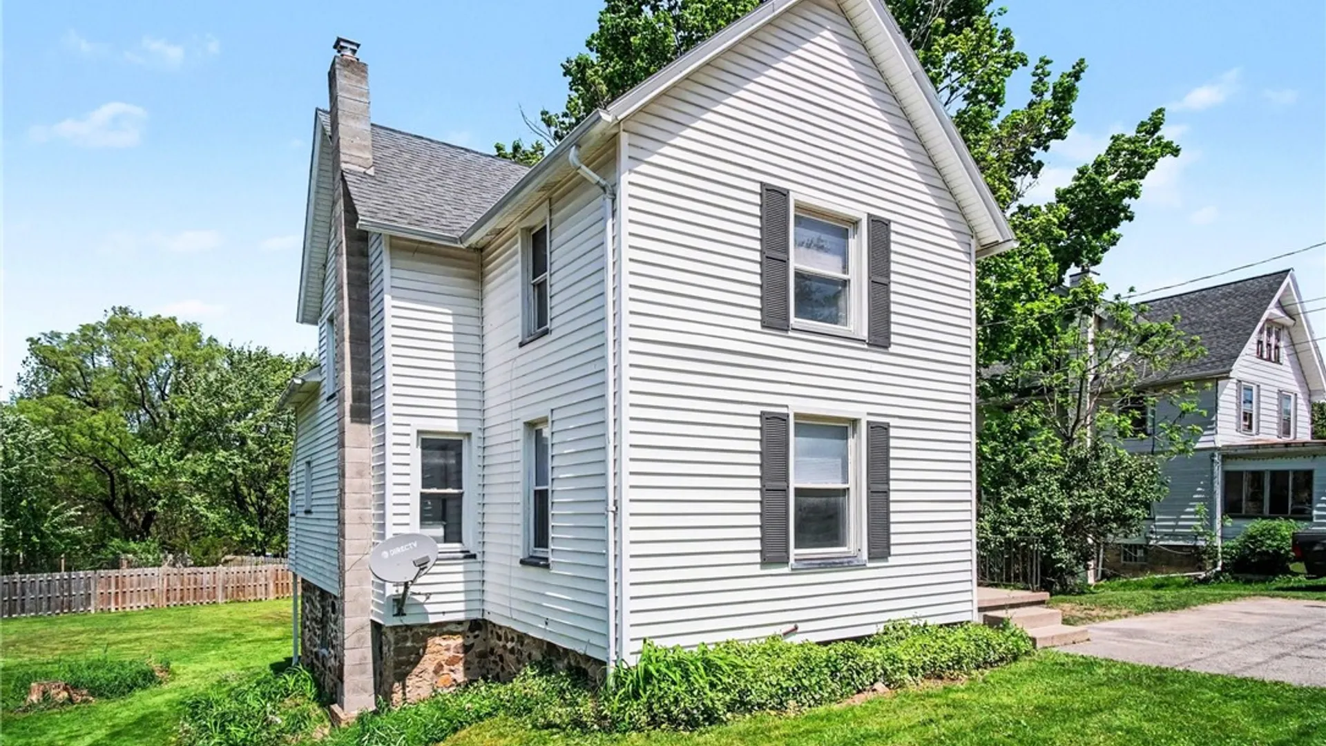Property at 1897 Ridge Rd, Ontario, NY 14519 2