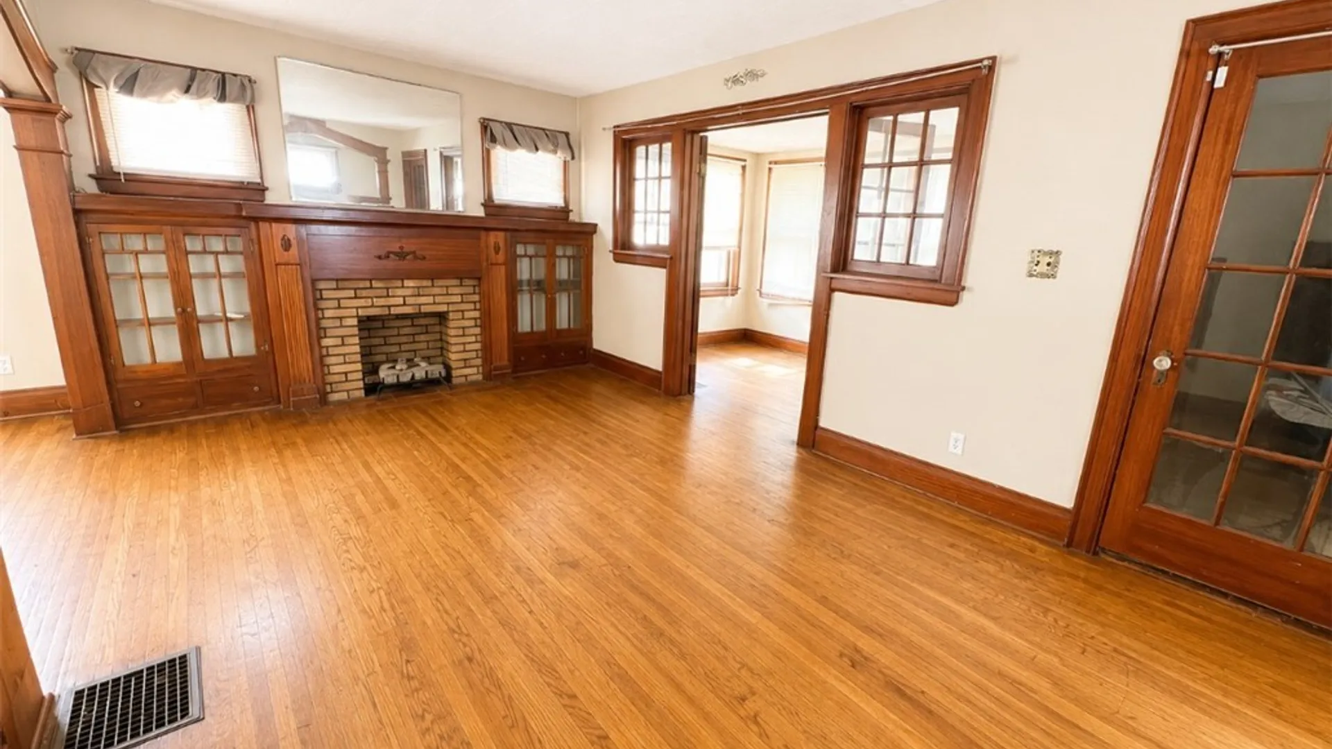 Property at 117 Proctor Avenue, Buffalo, NY 14215 23