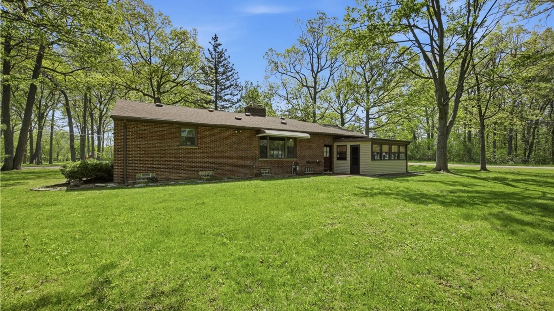 Property at 5056 Bronson Drive, Lewiston, NY 14092 38