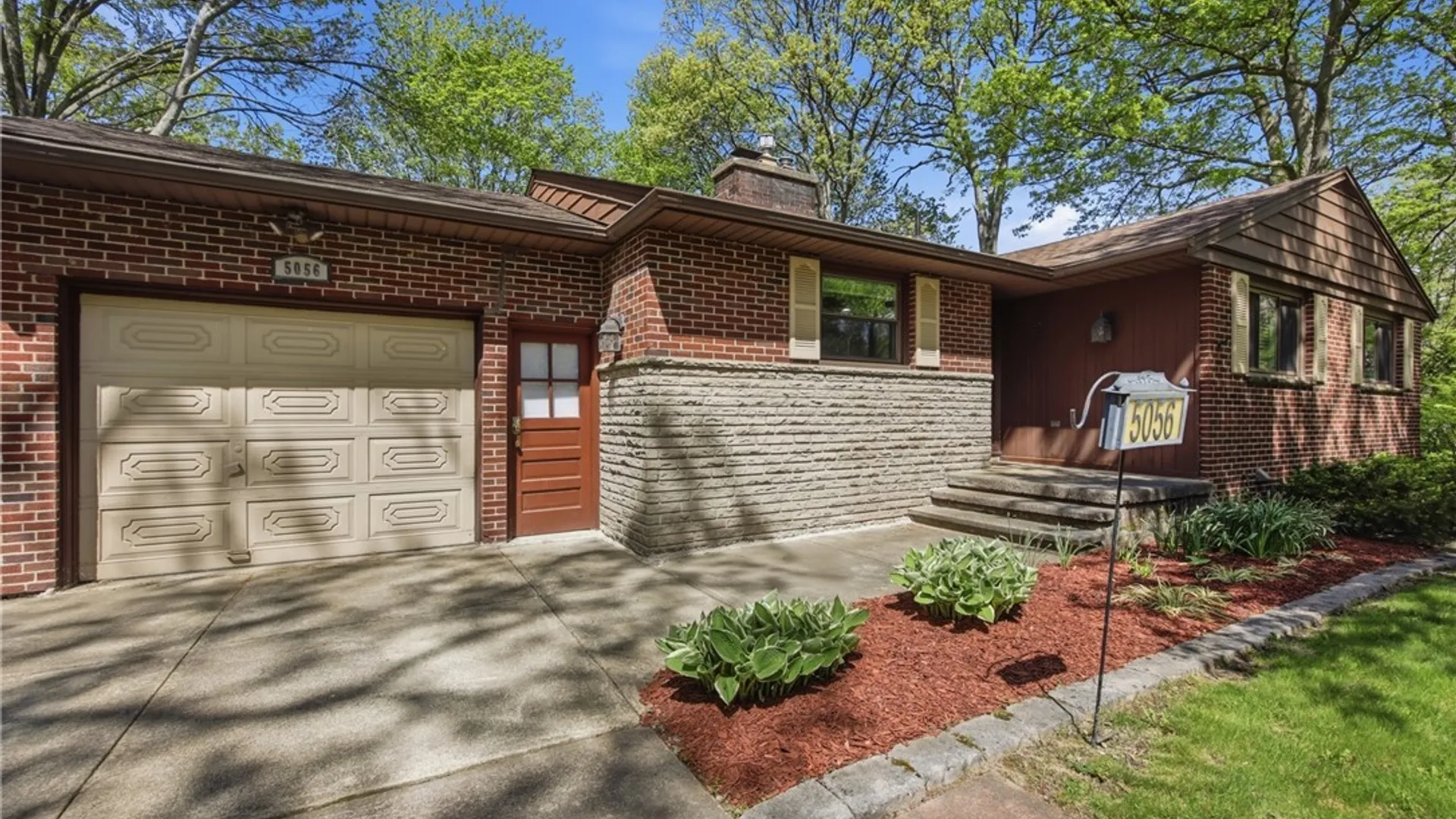 Property at 5056 Bronson Drive, Lewiston, NY 14092 4