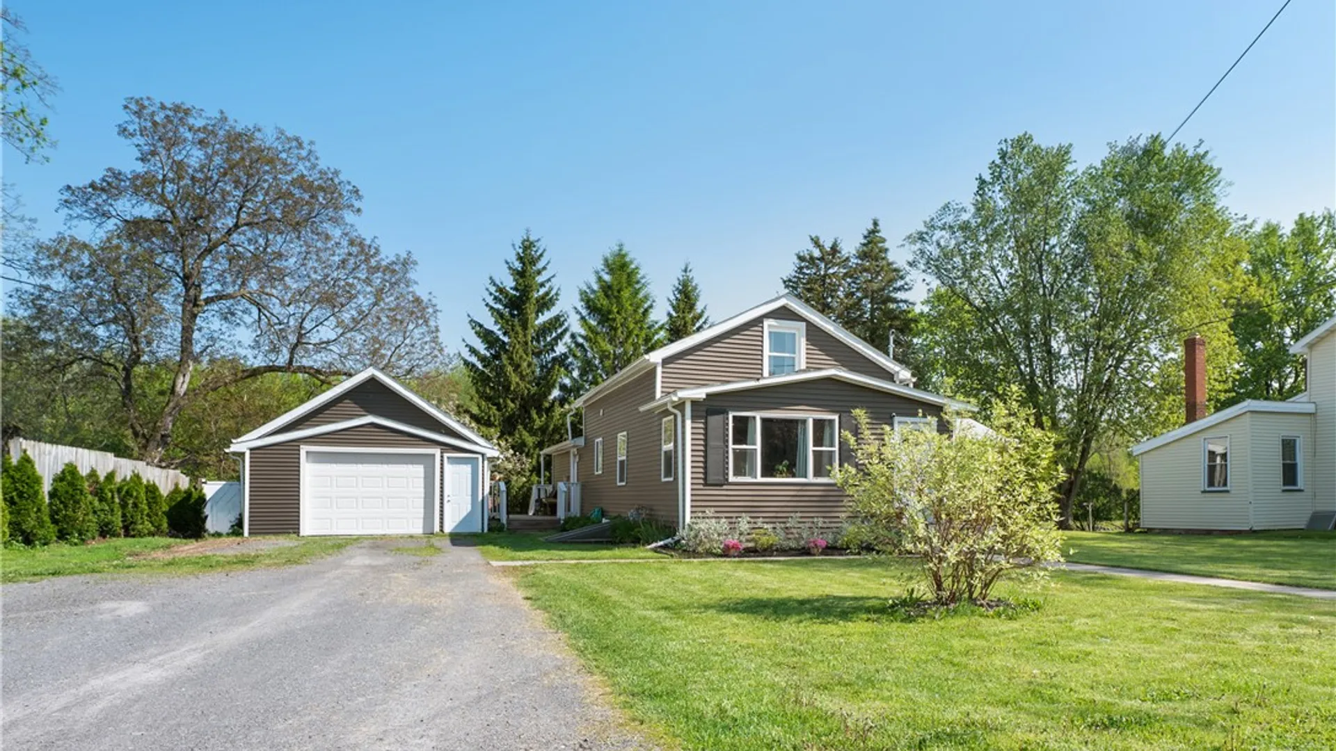 Property at 437 East State Street, Albion, NY 14411 4
