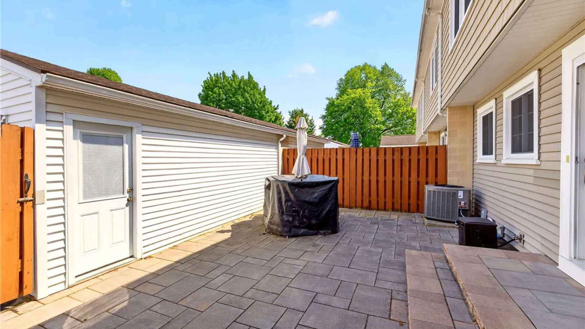 Property at 80 New Wickham Drive, Penfield, NY 14526 29