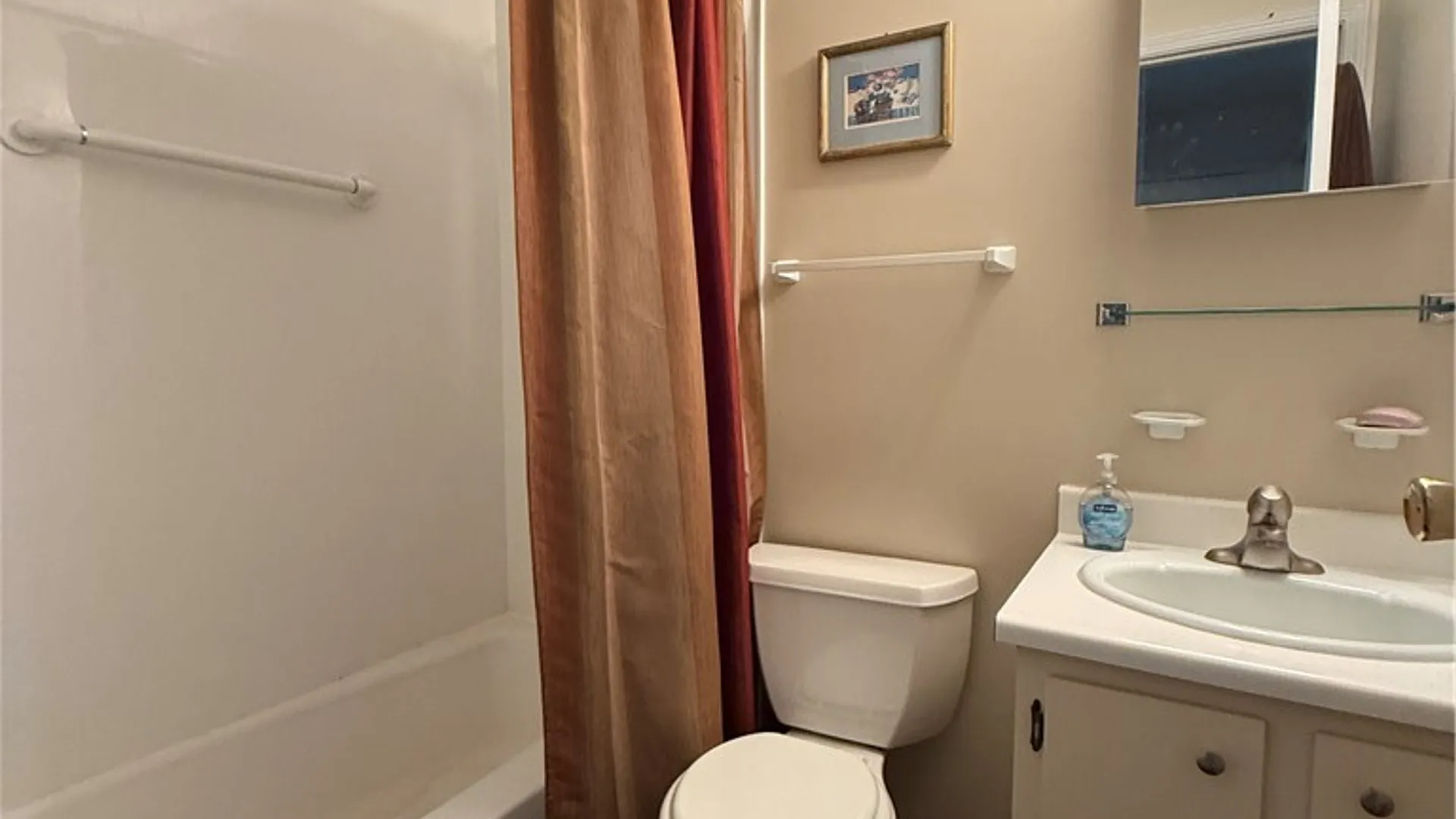 Property at 30 Foxcroft, Perinton, NY 14450 11