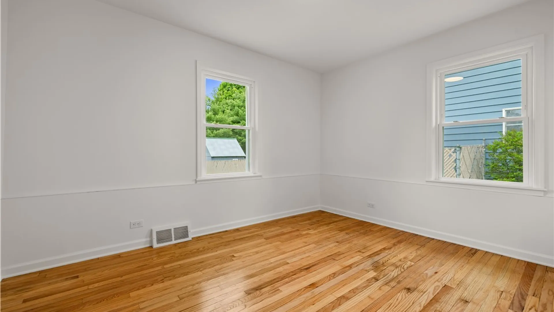 Property at 910 Mckinley Avenue, Rome, NY 13440 15