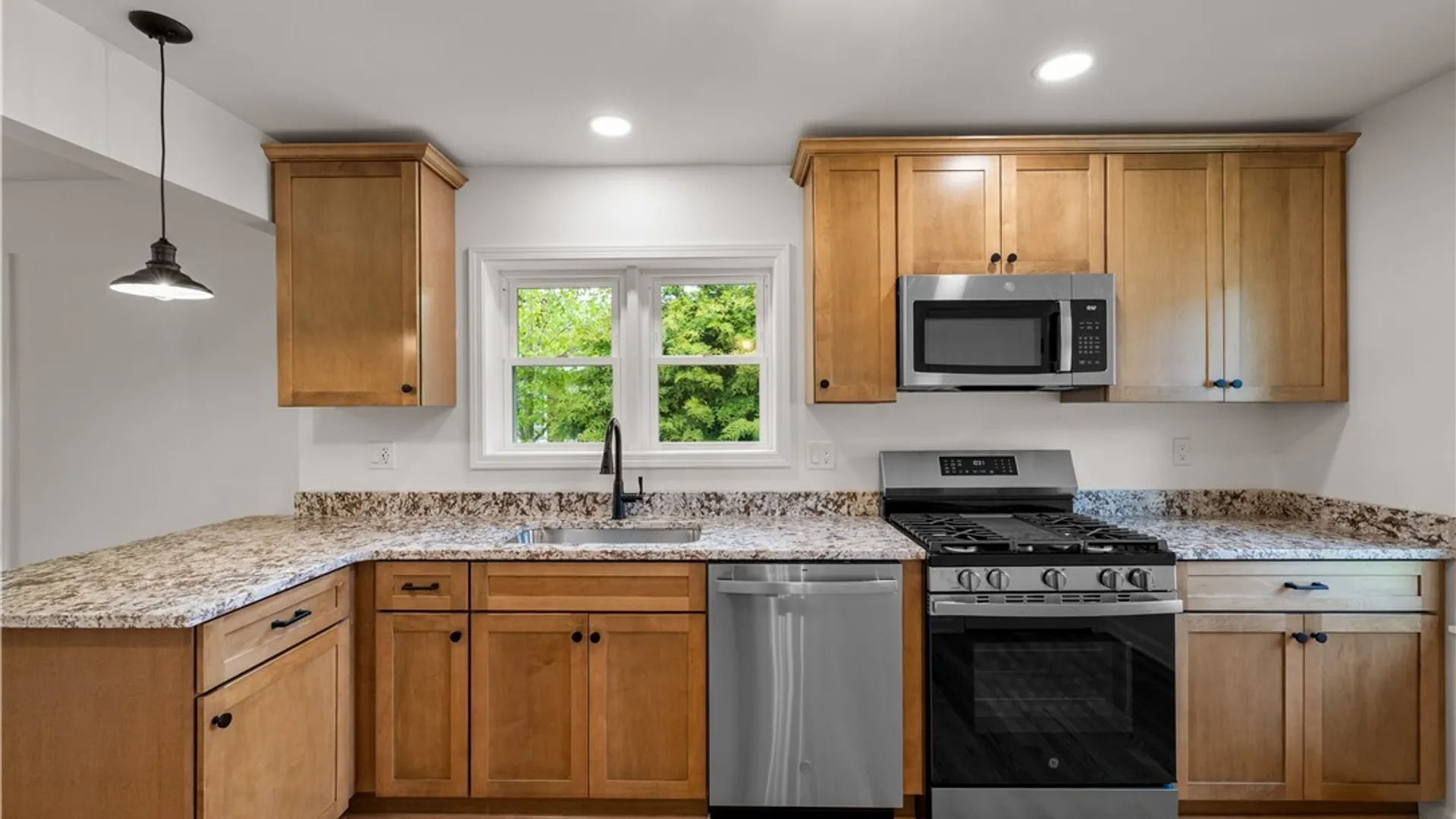 Property at 910 Mckinley Avenue, Rome, NY 13440 7