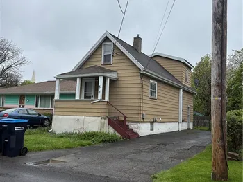 37 Bennett Avenue, Irondequoit, NY 14609