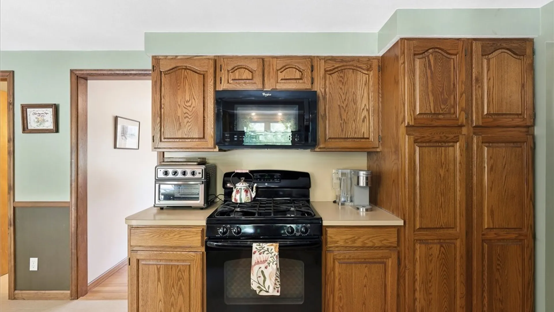 Property at 41 Elm Hill, Camillus, NY 13031 18