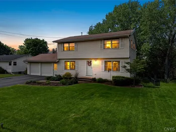 Property at 41 Elm Hill, Camillus, NY 13031