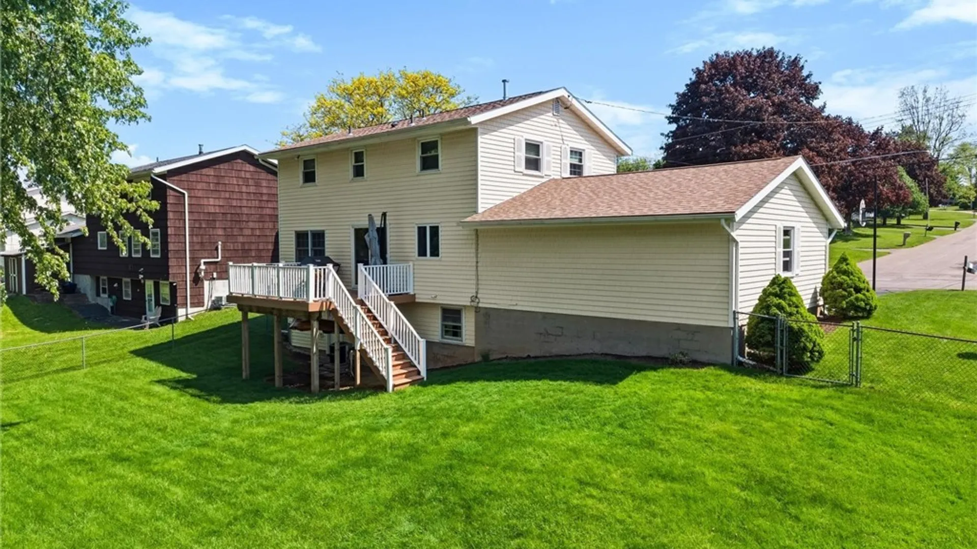 Property at 41 Elm Hill, Camillus, NY 13031 33