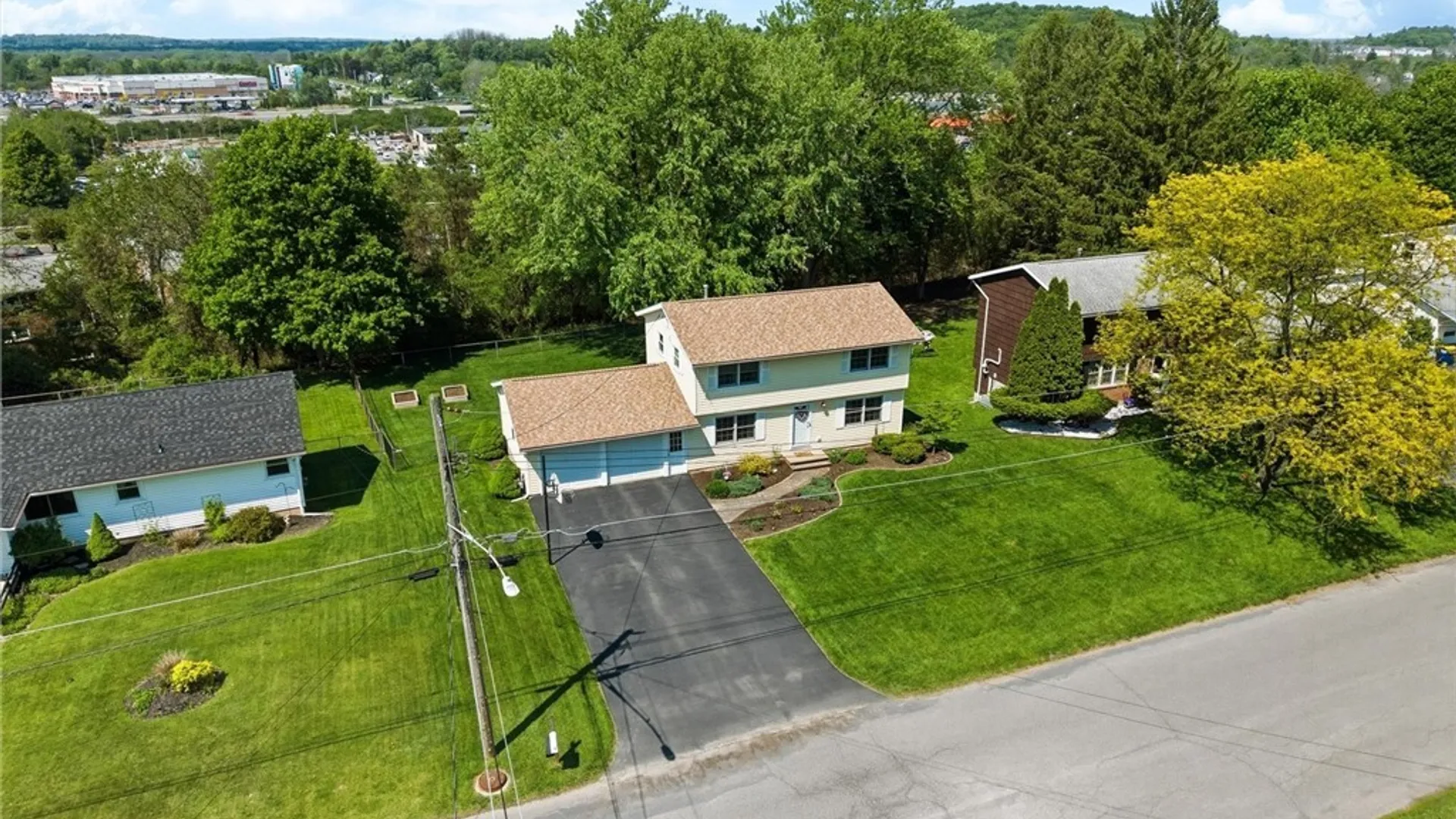 Property at 41 Elm Hill, Camillus, NY 13031 37
