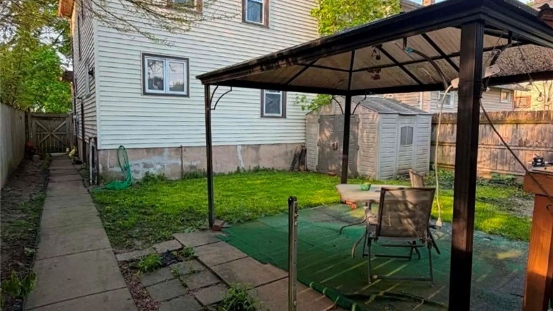 Property at 2410 Cleveland Avenue, Niagara Falls, NY 14305 16