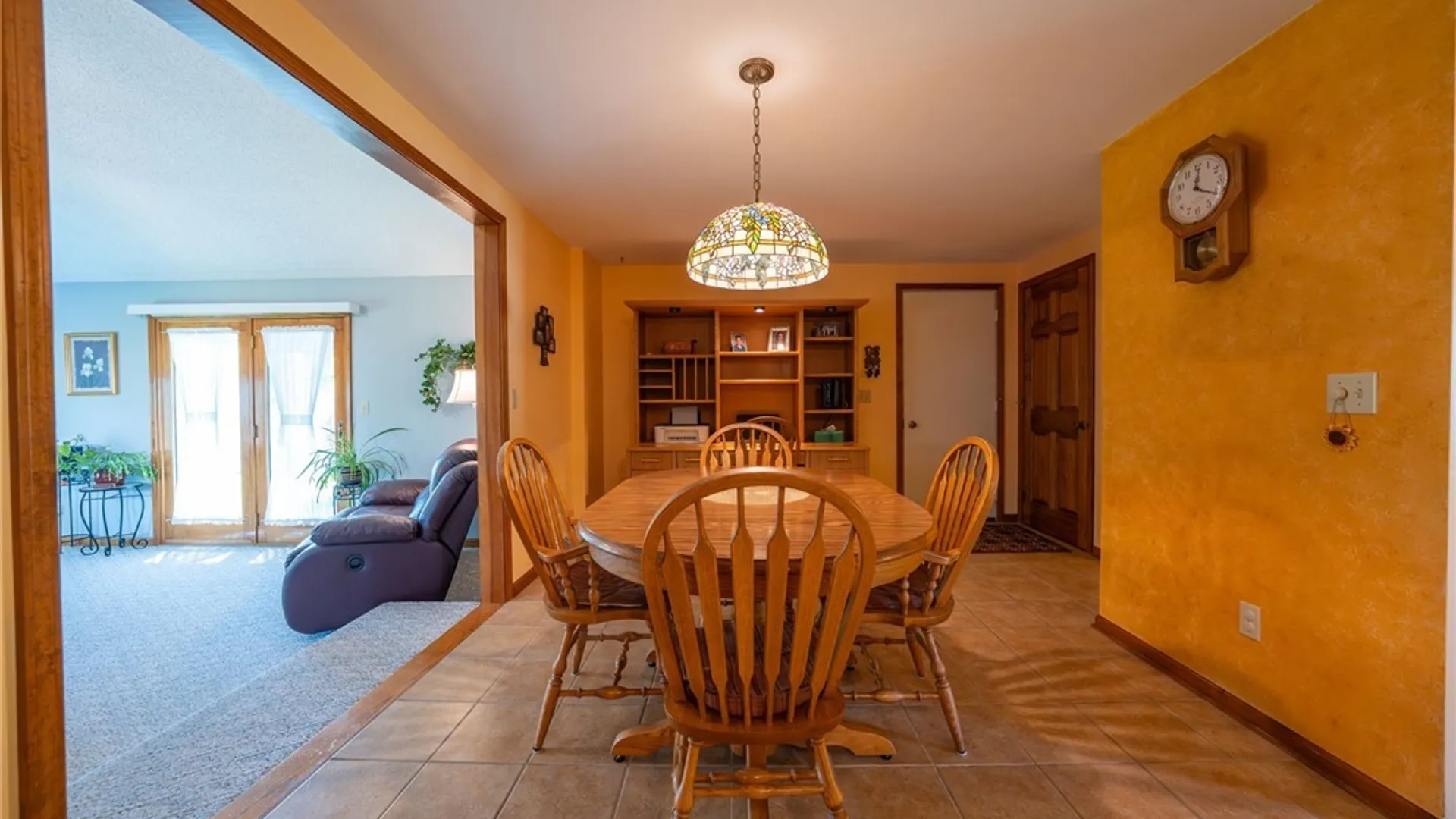 Property at 38 Fawn Trl, West Seneca, NY 14224 10