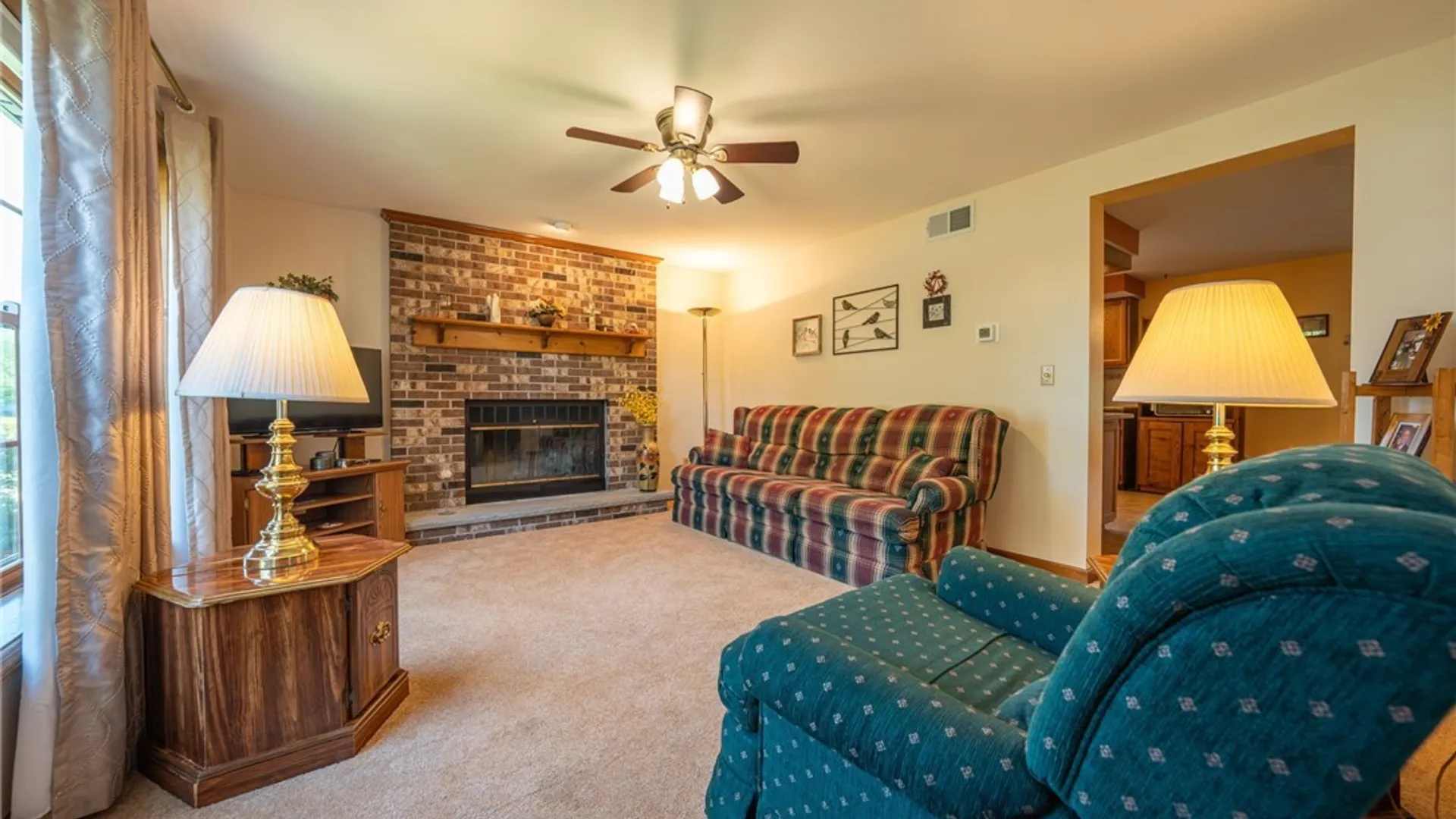 Property at 38 Fawn Trl, West Seneca, NY 14224 13