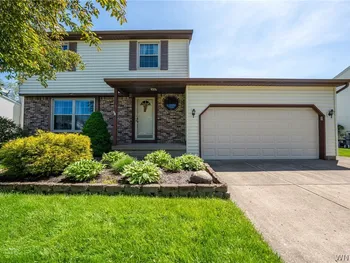 Property at 38 Fawn Trl, West Seneca, NY 14224