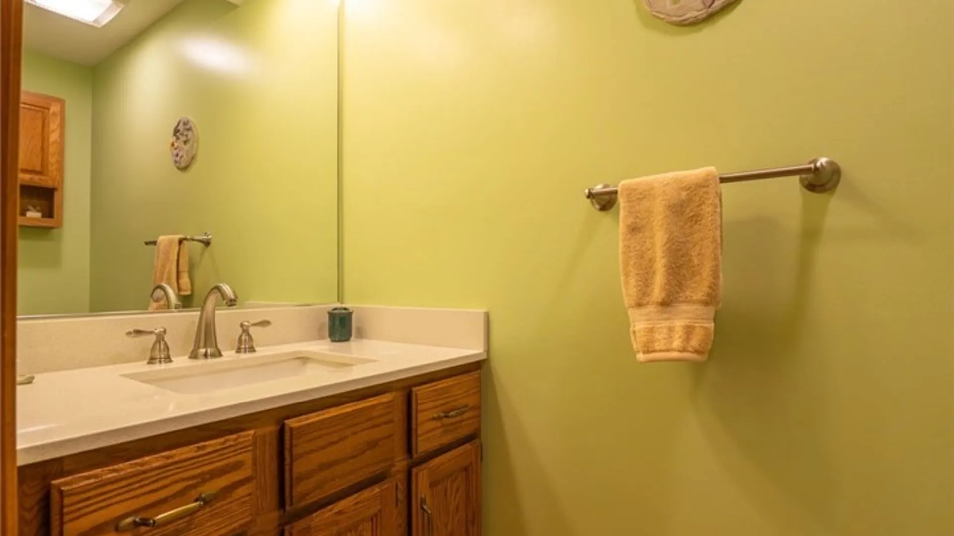 Property at 38 Fawn Trl, West Seneca, NY 14224 20