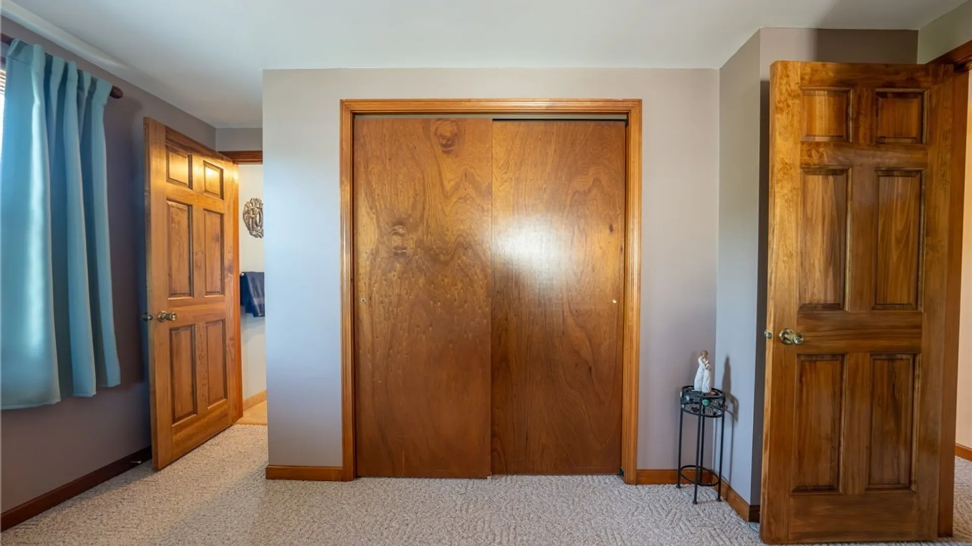 Property at 38 Fawn Trl, West Seneca, NY 14224 24