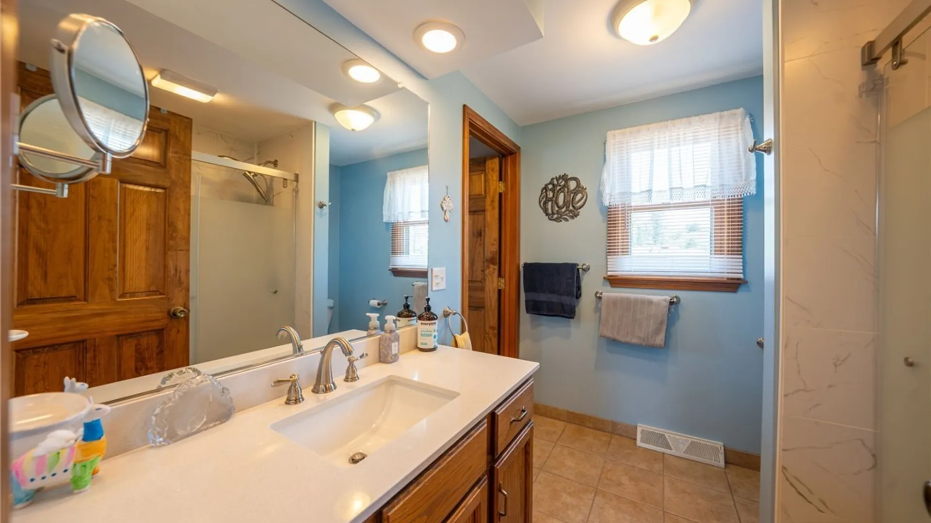 Property at 38 Fawn Trl, West Seneca, NY 14224 31