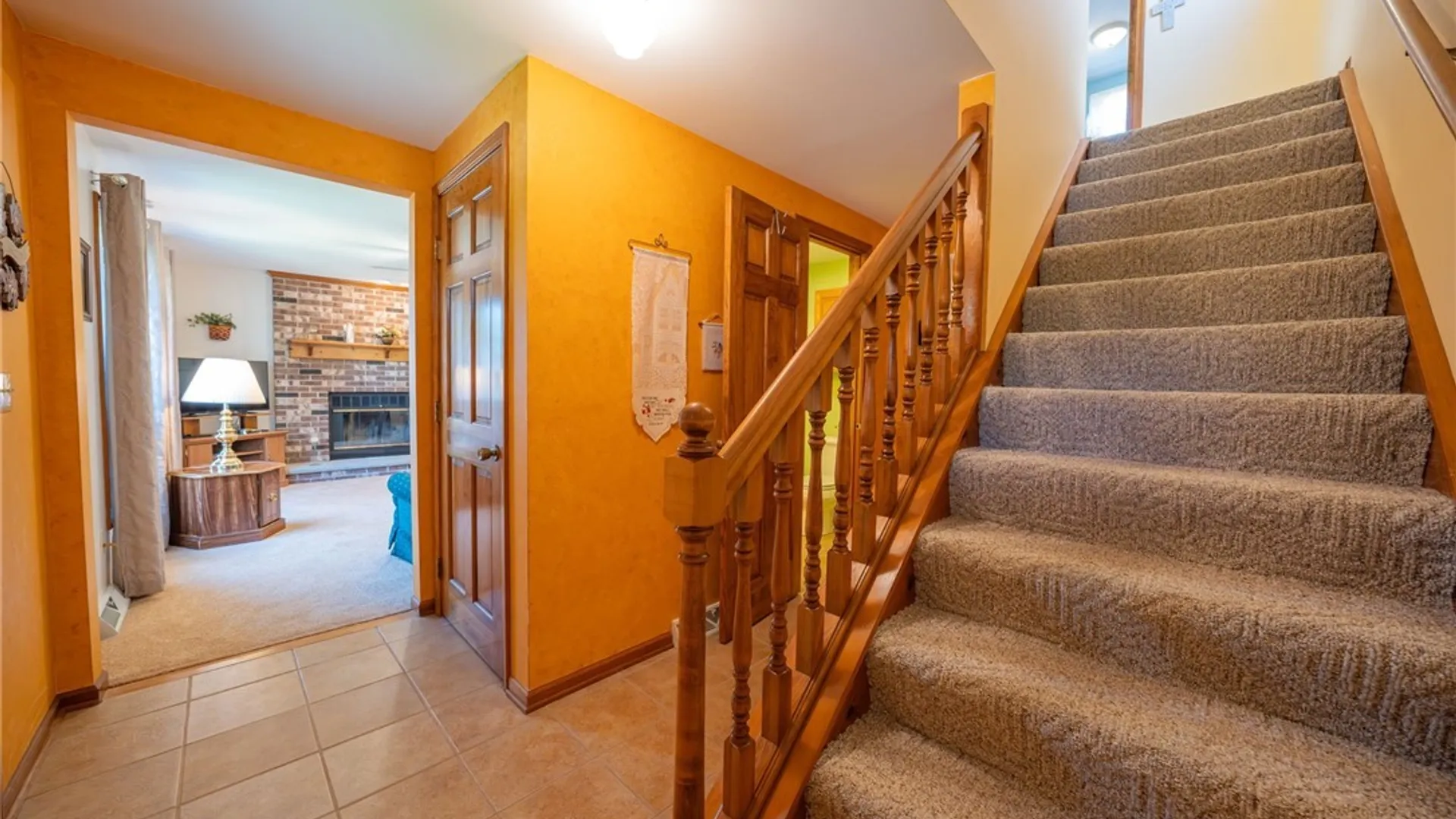 Property at 38 Fawn Trl, West Seneca, NY 14224 4
