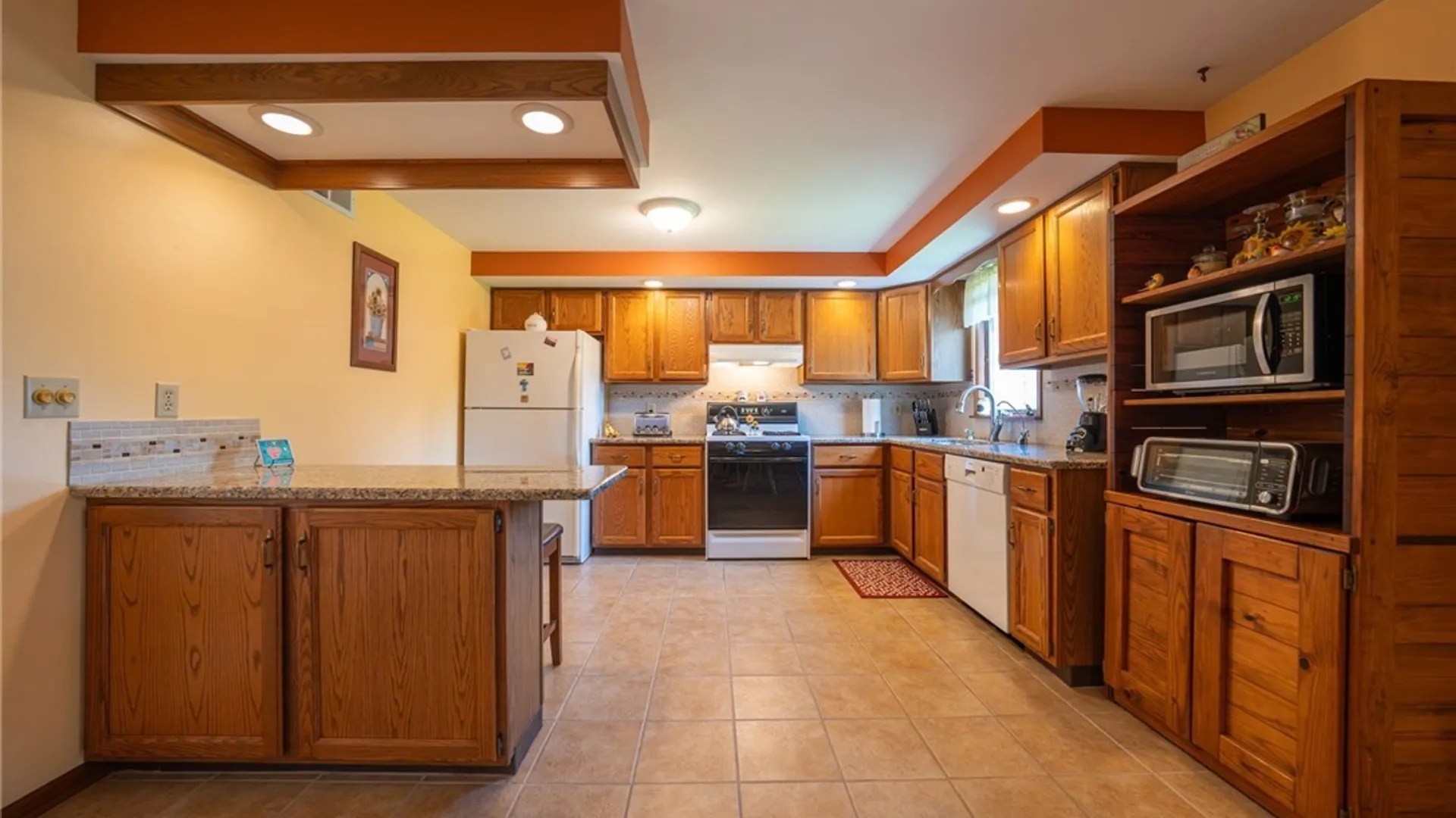 Property at 38 Fawn Trl, West Seneca, NY 14224 6