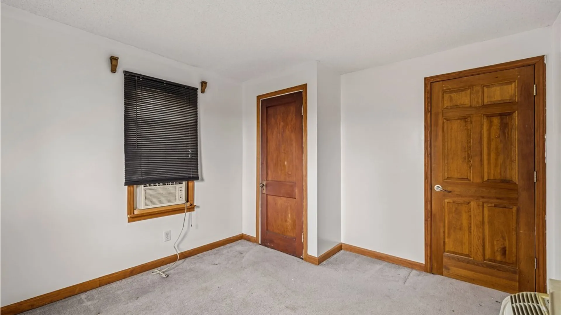 Property at 6129 Lockport Road, Niagara, NY 14305 14