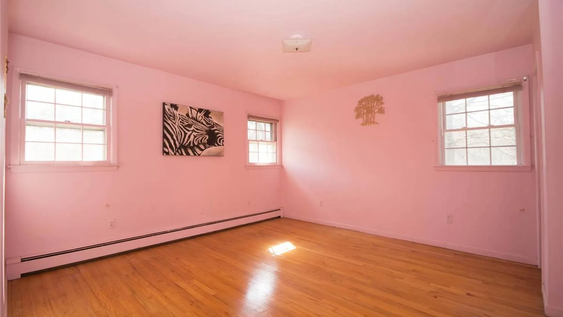 Property at 318 Jamaica Avenue, Medford, NY 11763 12