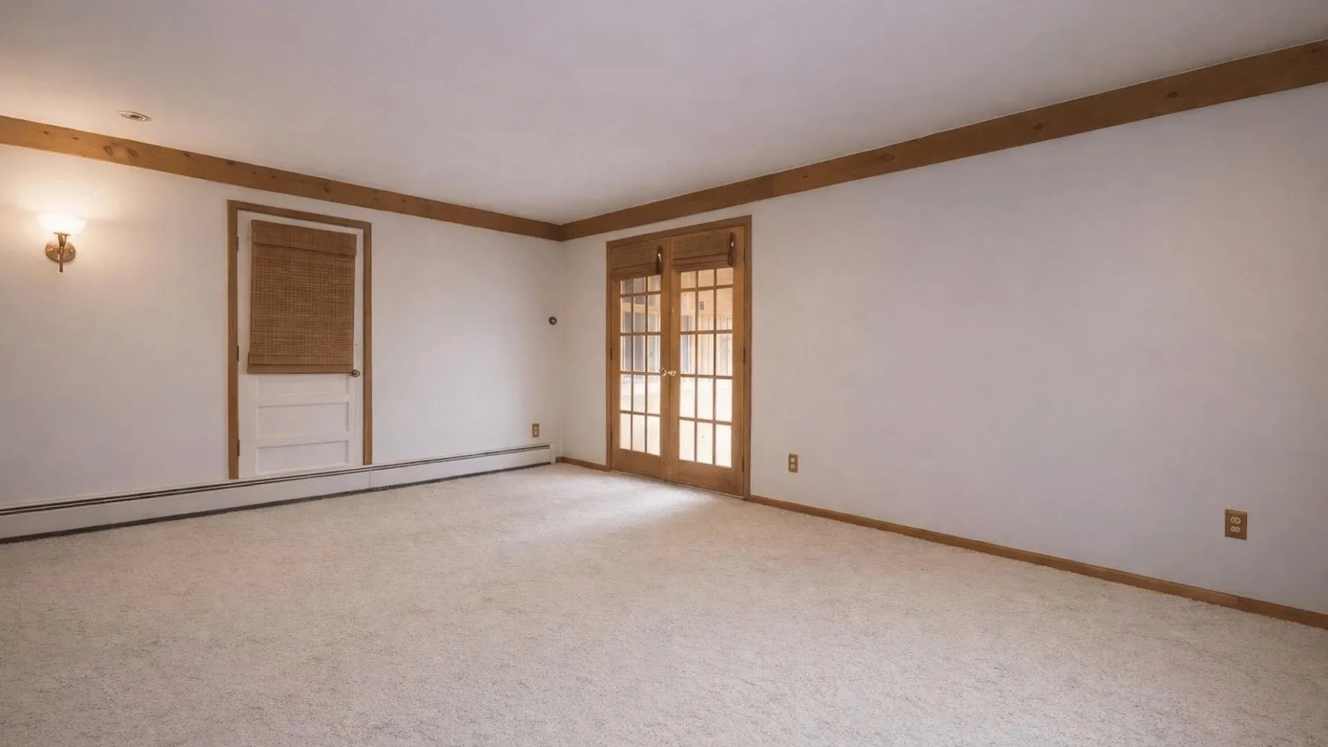 Property at 318 Jamaica Avenue, Medford, NY 11763 19