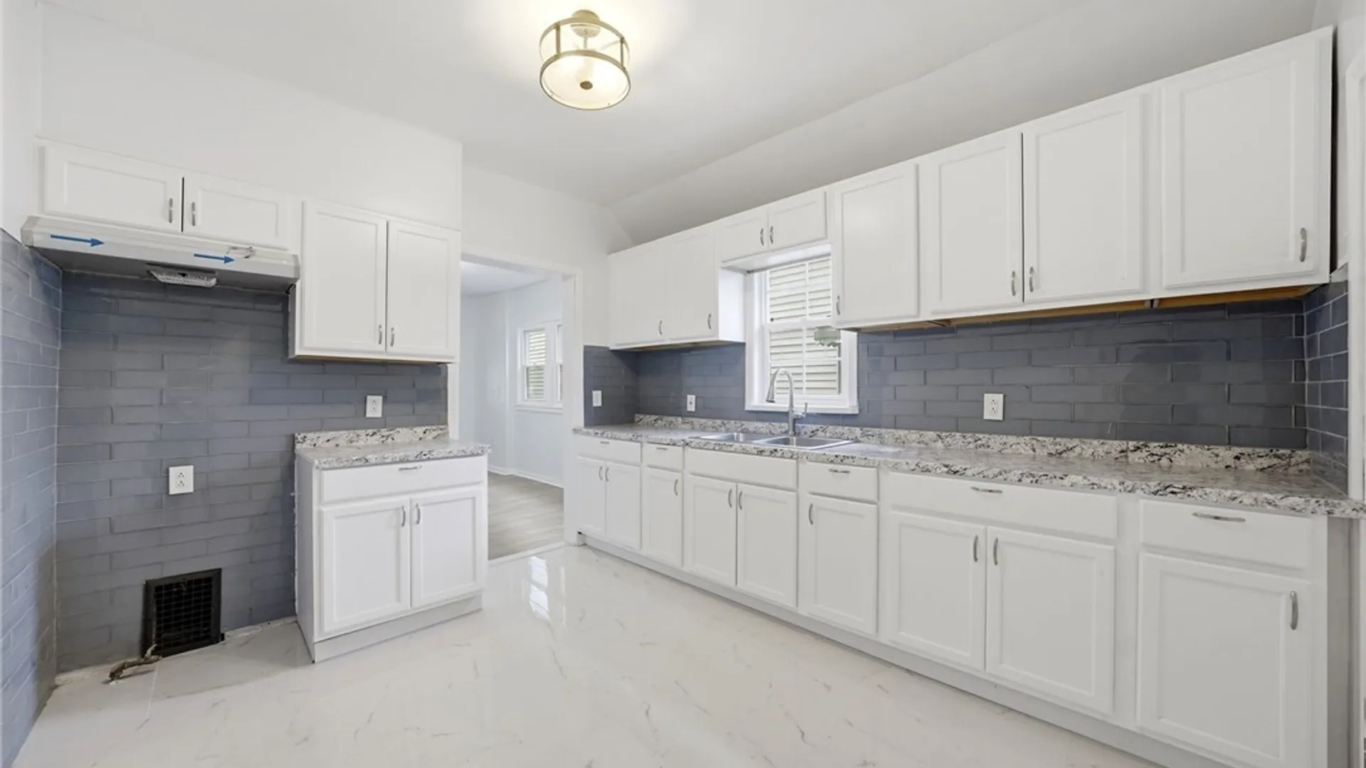 Property at 262 Sumner Place, Buffalo, NY 14211 14