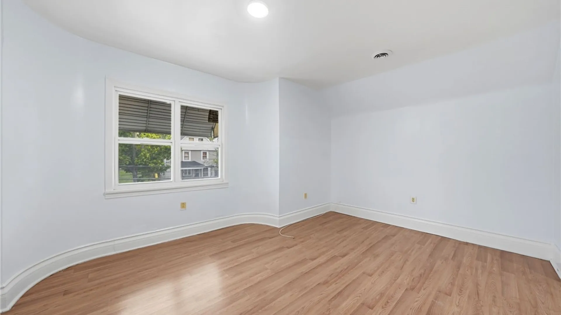 Property at 262 Sumner Place, Buffalo, NY 14211 29