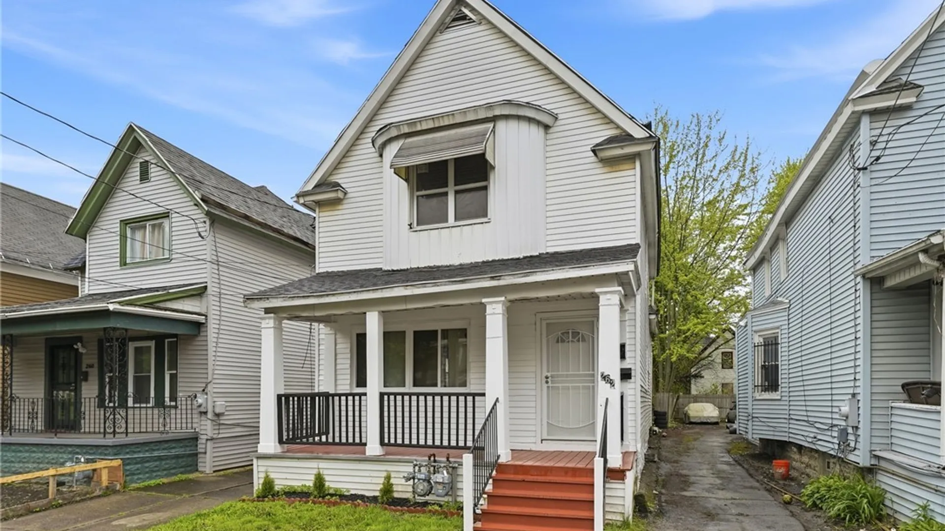 Property at 262 Sumner Place, Buffalo, NY 14211 3