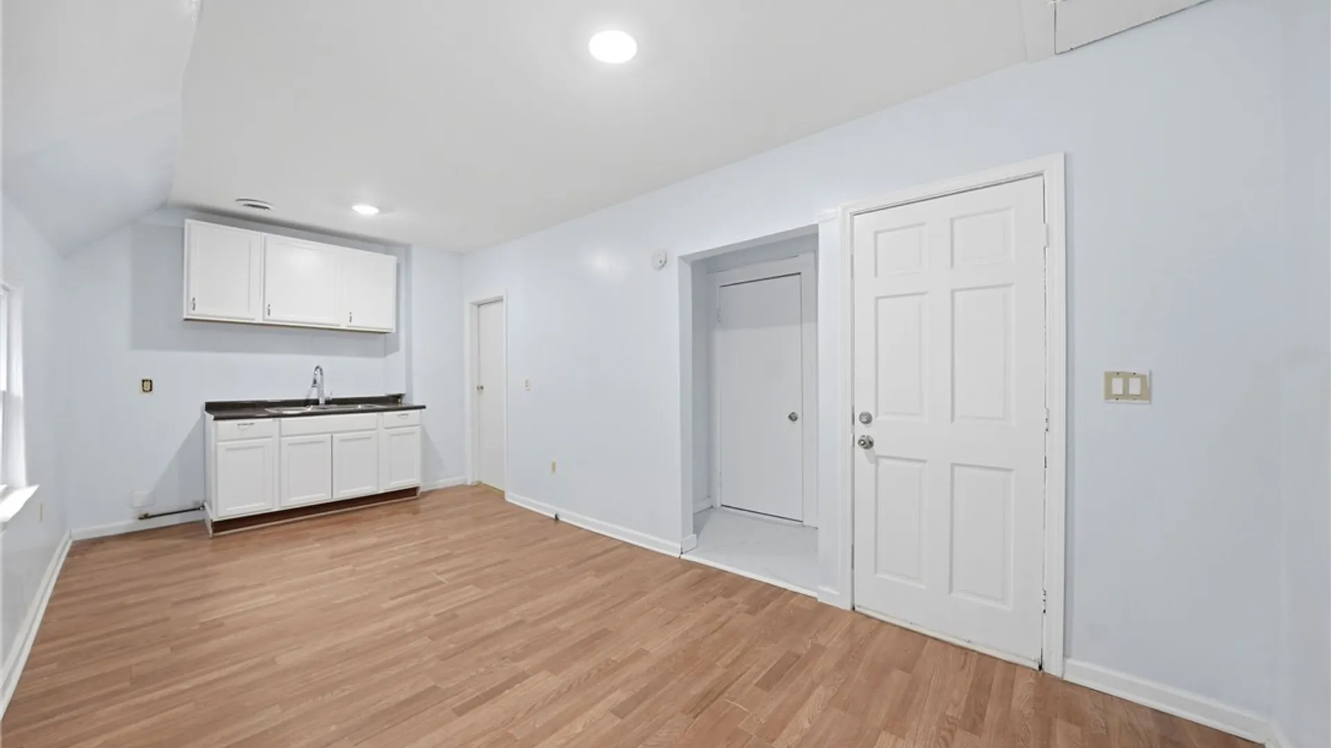 Property at 262 Sumner Place, Buffalo, NY 14211 35