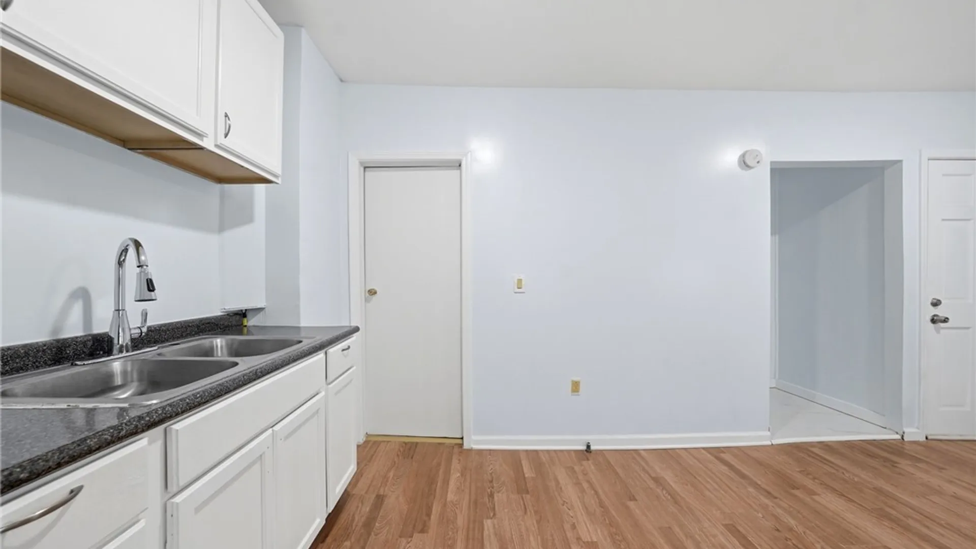 Property at 262 Sumner Place, Buffalo, NY 14211 36