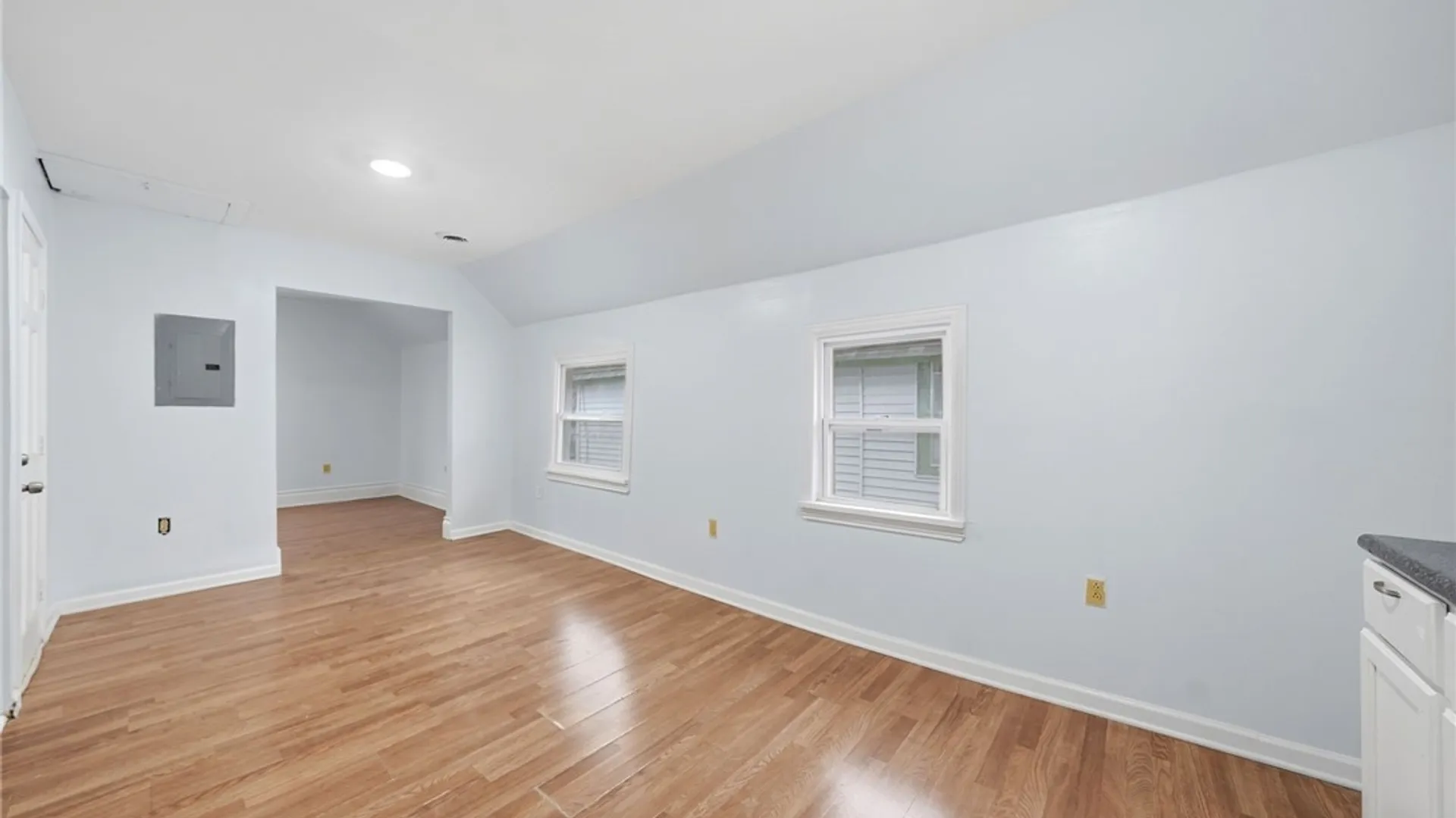 Property at 262 Sumner Place, Buffalo, NY 14211 38