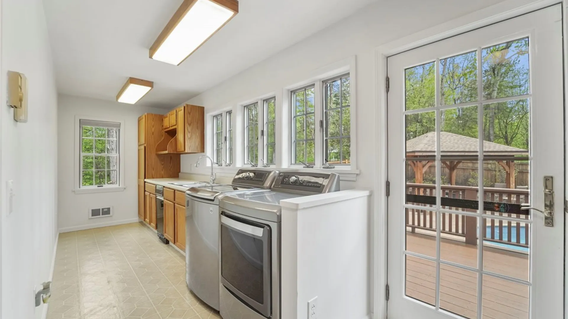Property at 12 Highgate Circle, Lansing, NY 14850 24