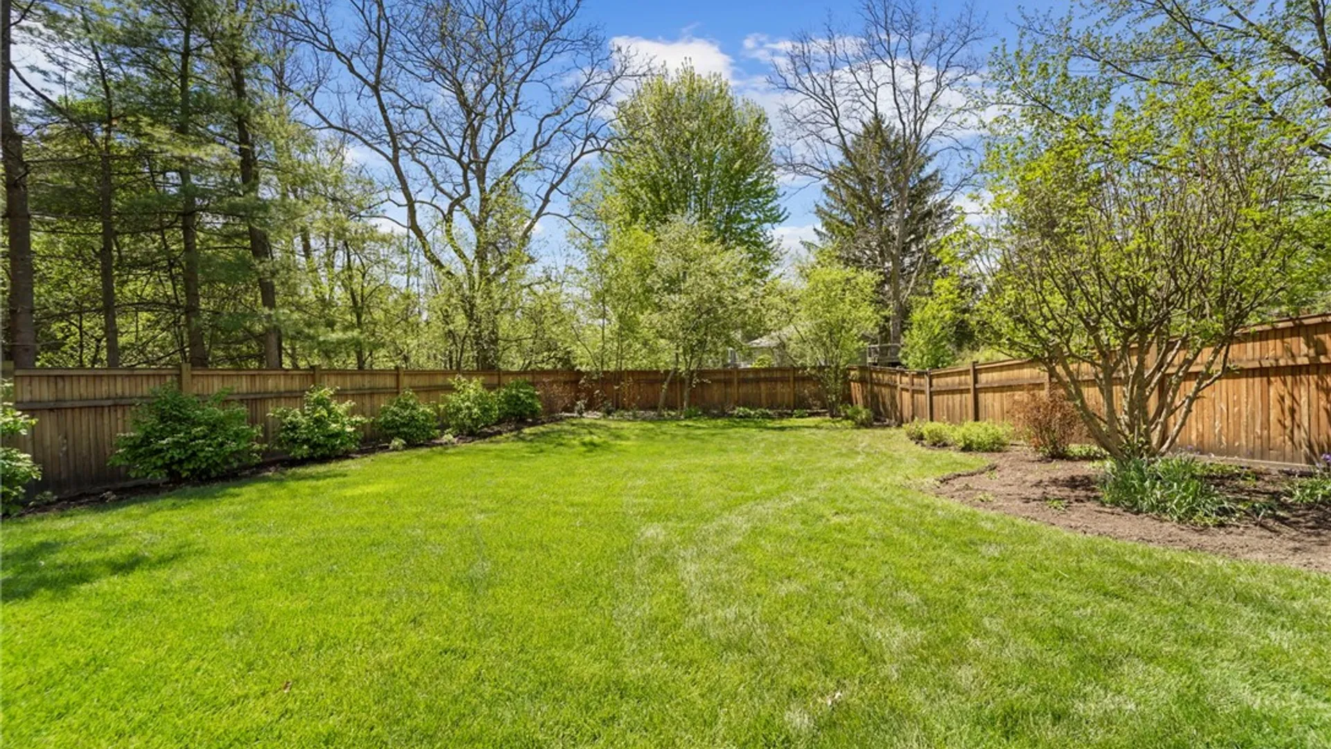 Property at 12 Highgate Circle, Lansing, NY 14850 5